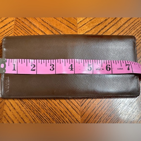 Prada Brown Leather Wallet - Picture 4 of 6